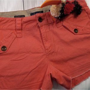 Islandia pink shorts